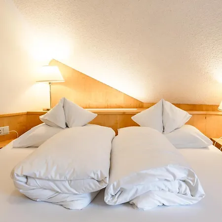 Schlosshotel Seewirt-3